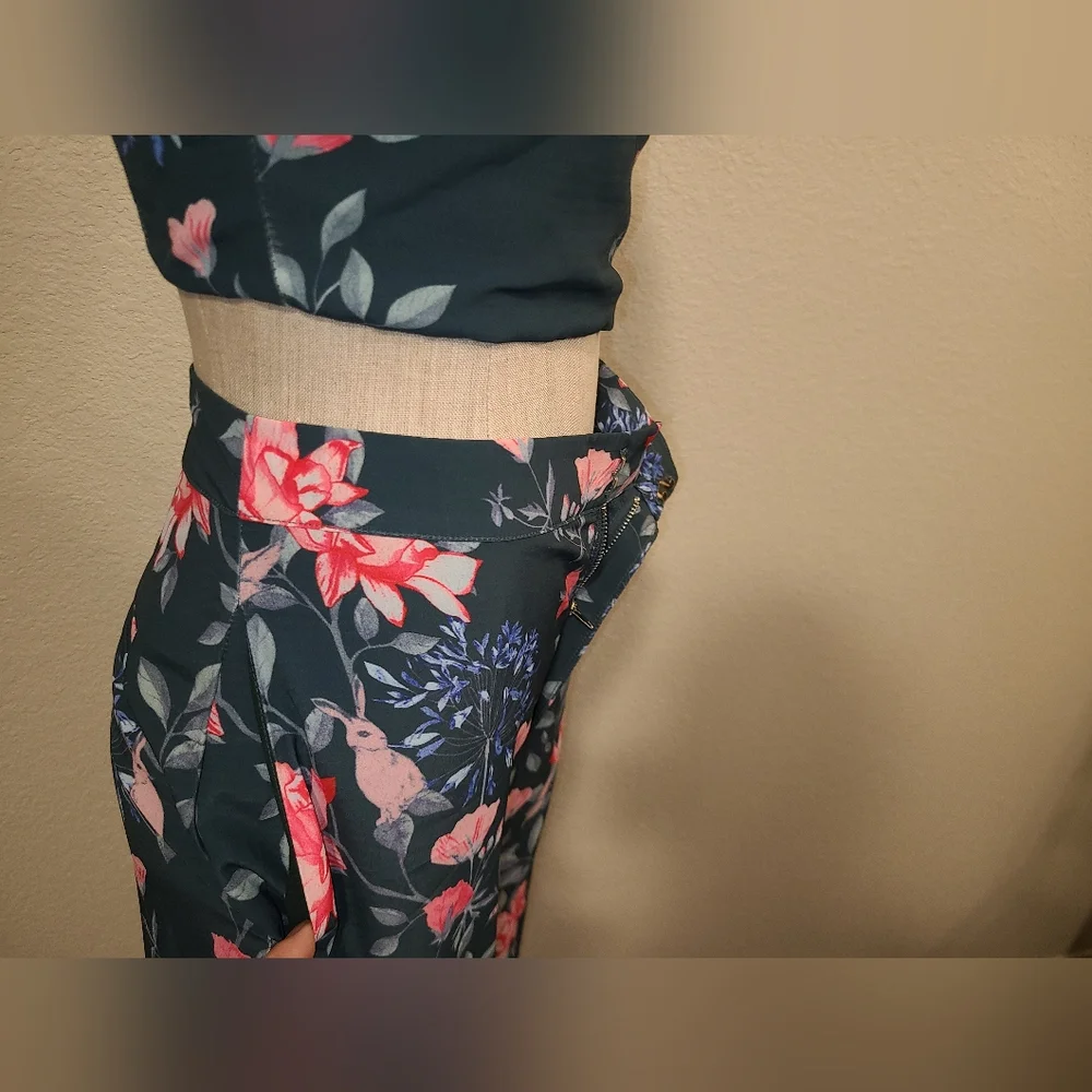 ENDLESS ROSE Floral Set - Picture 3 of 8